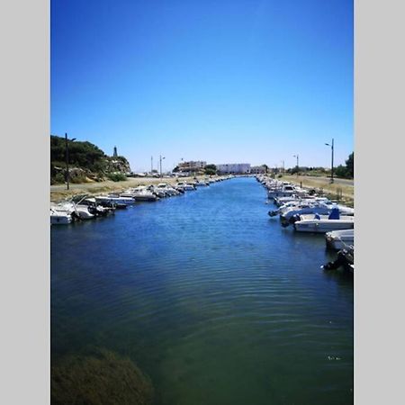 Appartement Calme Entre Terre Et Mer Proche Plage Флёри Экстерьер фото