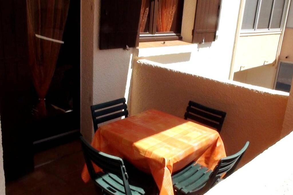 Appartement Calme Entre Terre Et Mer Proche Plage Флёри Экстерьер фото